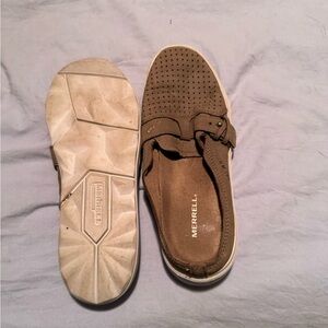 Merrell Men's Tan Loafers